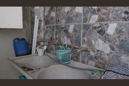 Casa para alugar com 100m², 3 quartos e 1 vagaÁrea externa - Área de Serviço