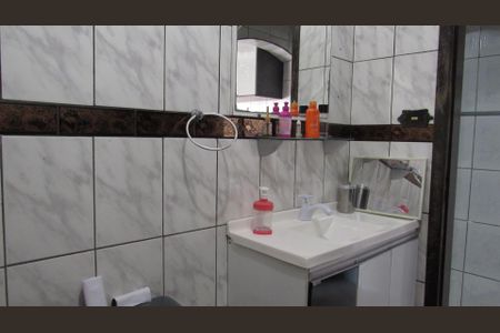 Casa para alugar com 100m², 3 quartos e 1 vagaBanheiro 2