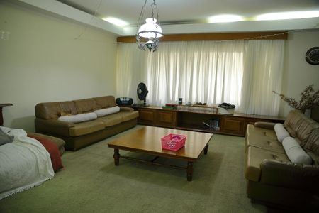 Casa à venda com 600m², 5 quartos e 6 vagasSala v