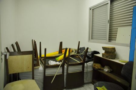 Casa à venda com 600m², 5 quartos e 6 vagasQuarto de Serviço