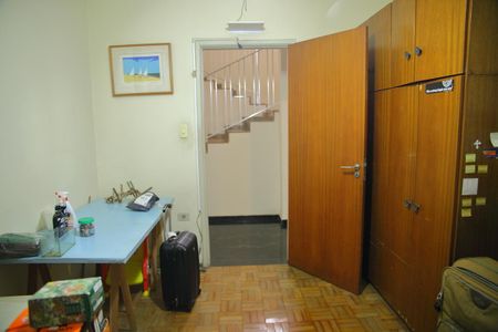 Casa à venda com 600m², 5 quartos e 6 vagasEscritório