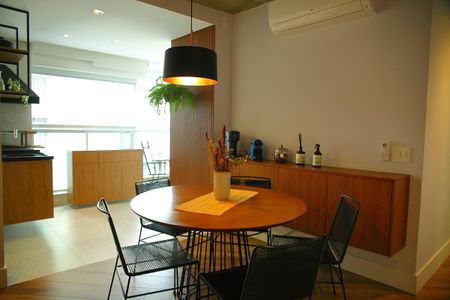 Apartamento à venda com 94m², 3 quartos e 2 vagasSala