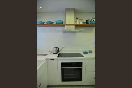 Apartamento à venda com 94m², 3 quartos e 2 vagasCozinha 