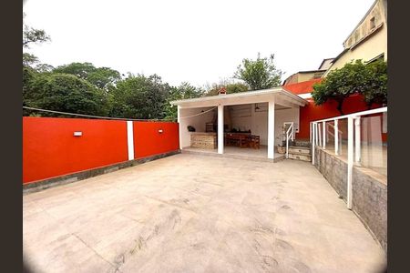 Casa de condomínio para alugar com 270m², 4 quartos e 2 vagas Casa de condomínio para alugar com 270m², 4 quartos e 2 vagasGaragem