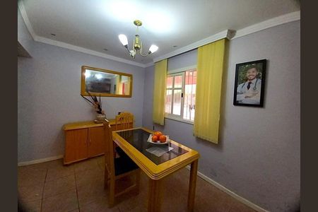 Sala de Jantar de casa de condomínio para alugar com 4 quartos, 270m² em Vila Nova, Porto Alegre