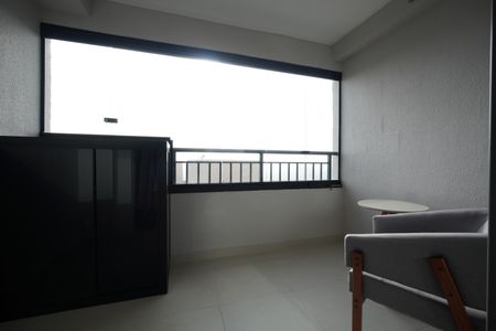 Studio à venda com 28m², 1 quarto e sem vagaVaranda