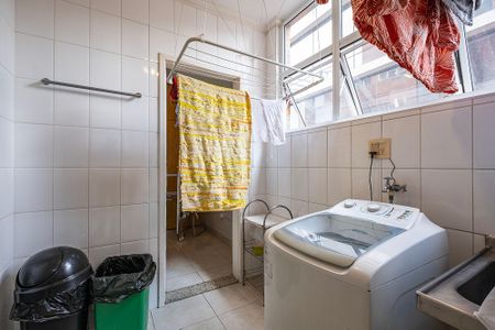 Apartamento à venda com 120m², 3 quartos e 1 vagaÁrea de Serviço