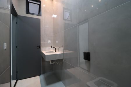 Casa para alugar com 215m², 3 quartos e 2 vagasBanheiro do Quarto 1