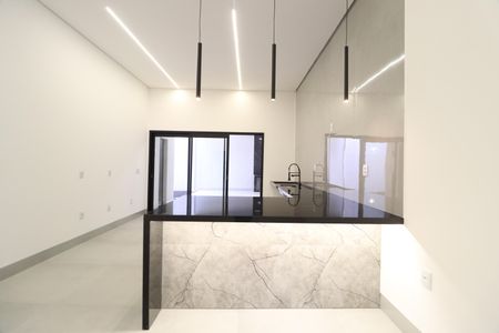 Casa para alugar com 215m², 3 quartos e 2 vagasCozinha