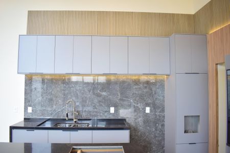 Casa de condomínio para alugar com 165m², 4 quartos e 4 vagasCozinha - Armários