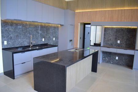 Casa de condomínio para alugar com 165m², 4 quartos e 4 vagasCozinha