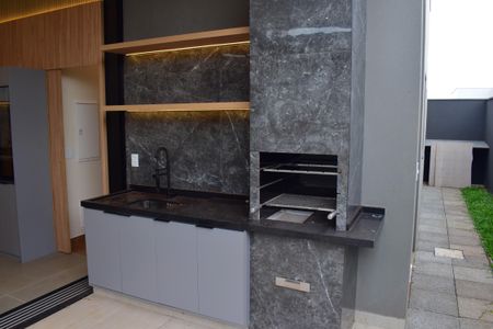 Casa de condomínio para alugar com 165m², 4 quartos e 4 vagasVaranda gourmet