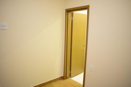 Casa de condomínio para alugar com 165m², 4 quartos e 4 vagasSuíte 2