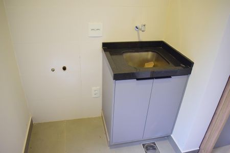 Casa de condomínio para alugar com 165m², 4 quartos e 4 vagasÁrea de Serviço