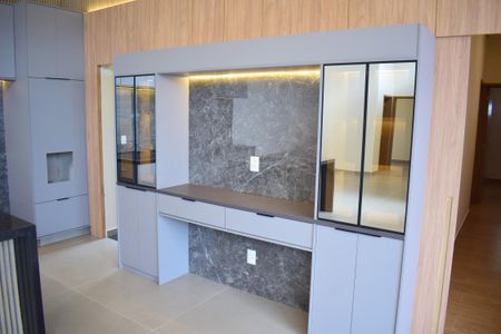 Casa de condomínio para alugar com 165m², 4 quartos e 4 vagasCozinha - Armários