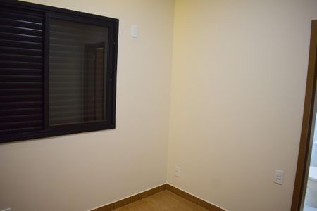 Casa de condomínio para alugar com 165m², 4 quartos e 4 vagasSuíte 1