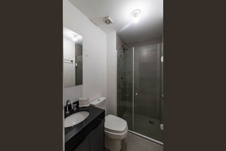 Banheiro de kitnet/studio para alugar com 1 quarto, 38m² em Perdizes, São Paulo