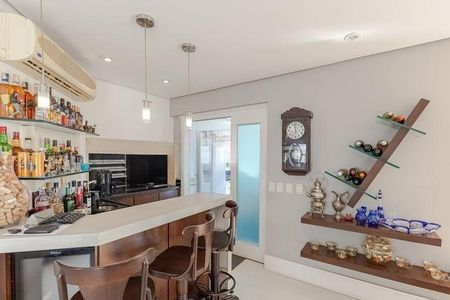 Apartamento para alugar com 250m², 3 quartos e 4 vagasCozinha