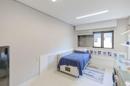 Apartamento para alugar com 250m², 3 quartos e 4 vagasQuarto 2