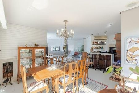 Apartamento para alugar com 250m², 3 quartos e 4 vagasSala