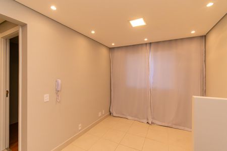 Apartamento à venda com 33m², 2 quartos e sem vaga Apartamento à venda com 33m², 2 quartos e sem vagaSala