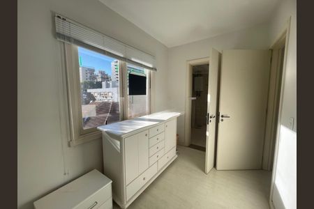 Apartamento para alugar com 125m², 3 quartos e 1 vagaQuarto 3