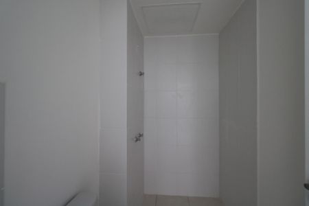 Apartamento à venda com 41m², 2 quartos e 1 vaga Apartamento à venda com 41m², 2 quartos e 1 vagaBanheiro