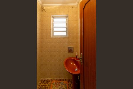 Casa à venda com 174m², 3 quartos e 1 vagaLavabo