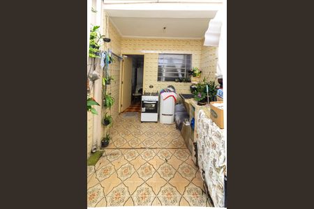 Casa à venda com 174m², 3 quartos e 1 vagaÁrea de serviço - Quintal 