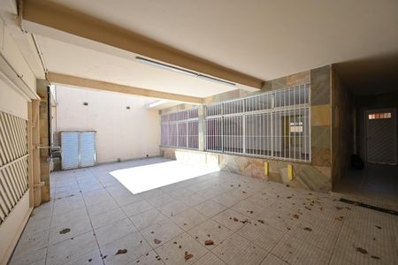 Casa para alugar com 290m², 3 quartos e 3 vagas Casa para alugar com 290m², 3 quartos e 3 vagasGaragem