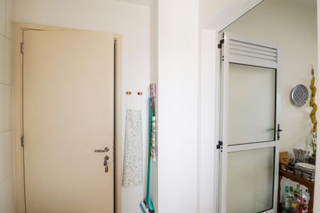 Apartamento para alugar com 78m², 3 quartos e 2 vagas Apartamento para alugar com 78m², 3 quartos e 2 vagasCozinha e Área de Serviço