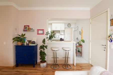 Apartamento para alugar com 78m², 3 quartos e 2 vagas Apartamento para alugar com 78m², 3 quartos e 2 vagasCozinha e Área de Serviço