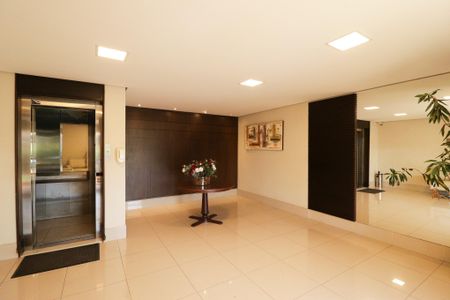 Apartamento para alugar com 78m², 3 quartos e 2 vagas Apartamento para alugar com 78m², 3 quartos e 2 vagashall