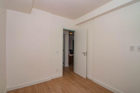 Quarto 1 de apartamento para alugar com 2 quartos, 69m² em Boa Vista, Porto Alegre