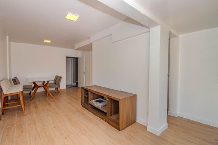 Apartamento para alugar com 69m², 2 quartos e 1 vagaSala