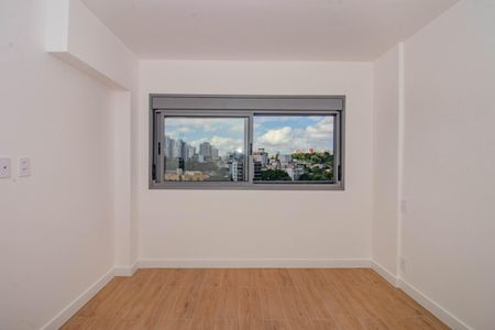 Apartamento para alugar com 69m², 2 quartos e 1 vagaSuíte