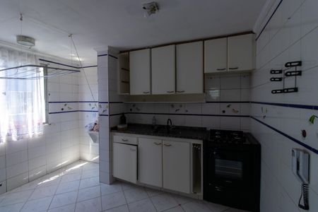 Apartamento para alugar com 55m², 2 quartos e 1 vaga Apartamento para alugar com 55m², 2 quartos e 1 vagaCozinha
