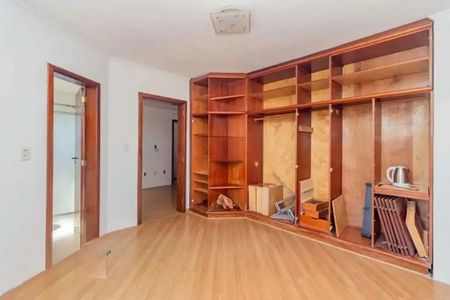 Quarto 1 de casa para alugar com 3 quartos, 168m² em Sarandi, Porto Alegre