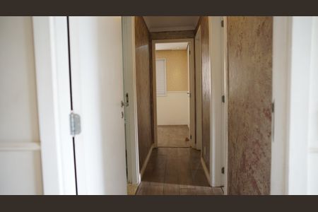 Apartamento à venda com 115m², 3 quartos e 2 vagasCorredor