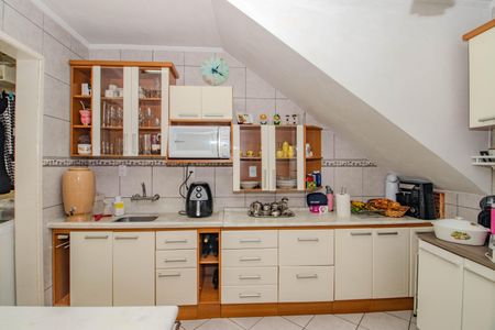 Apartamento para alugar com 177m², 3 quartos e 1 vaga Apartamento para alugar com 177m², 3 quartos e 1 vagaCozinha e Área de Serviço