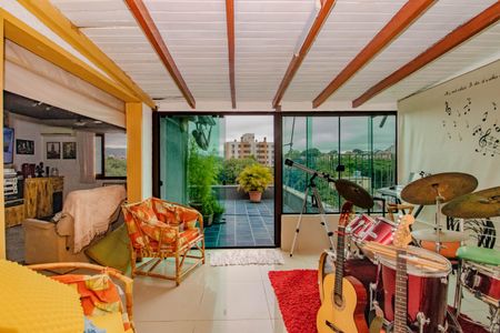 Apartamento para alugar com 177m², 3 quartos e 1 vaga Apartamento para alugar com 177m², 3 quartos e 1 vagaCobertura / Sala Íntima