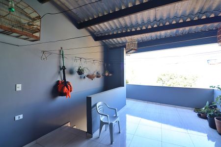 Casa à venda com 83m², 3 quartos e 2 vagasÁrea de Serviço e Espaço Gourmet