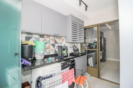 Apartamento à venda com 119m², 3 quartos e 2 vagas Apartamento à venda com 119m², 3 quartos e 2 vagasÁrea de Serviço