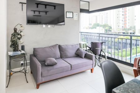 Apartamento à venda com 119m², 3 quartos e 2 vagas Apartamento à venda com 119m², 3 quartos e 2 vagasVaranda