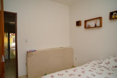 Casa para alugar com 110m², 3 quartos e 4 vagasQuarto 1