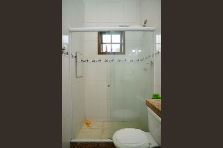 Casa para alugar com 110m², 3 quartos e 4 vagasBanheiro Social