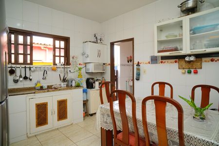 Casa para alugar com 110m², 3 quartos e 4 vagasCozinha