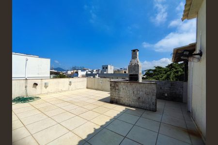 Apartamento para alugar com 90m², 2 quartos e 2 vagas Apartamento para alugar com 90m², 2 quartos e 2 vagasCobertura