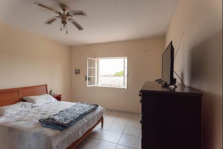 Casa à venda com 413m², 2 quartos e 4 vagasQuarto 1