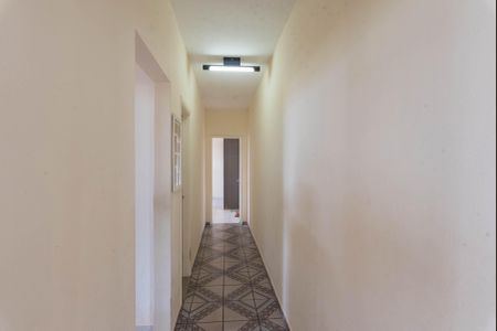 Corredor de casa à venda com 2 quartos, 413m² em Jardim São Vicente, Campinas